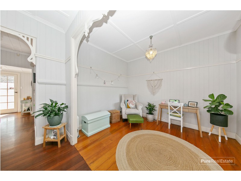 19 Taabinga Street, Wavell Heights QLD 4012