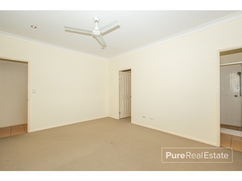 18 Kangaroo Street, North Lakes QLD 4509