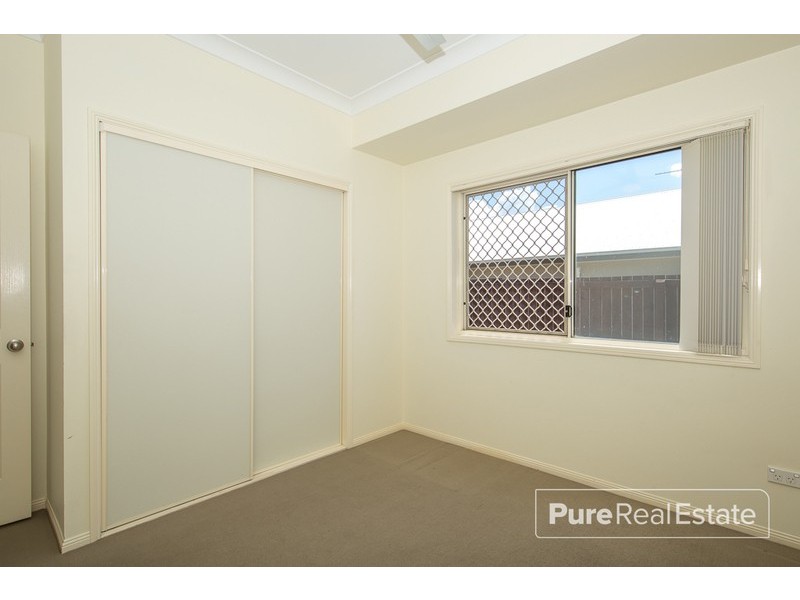 18 Kangaroo Street, North Lakes QLD 4509