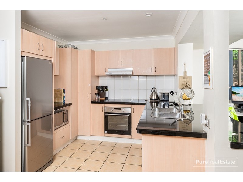 133 Pacific Pines Boulevard, Pacific Pines QLD 4211