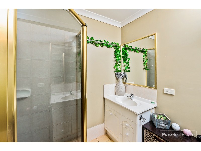 133 Pacific Pines Boulevard, Pacific Pines QLD 4211