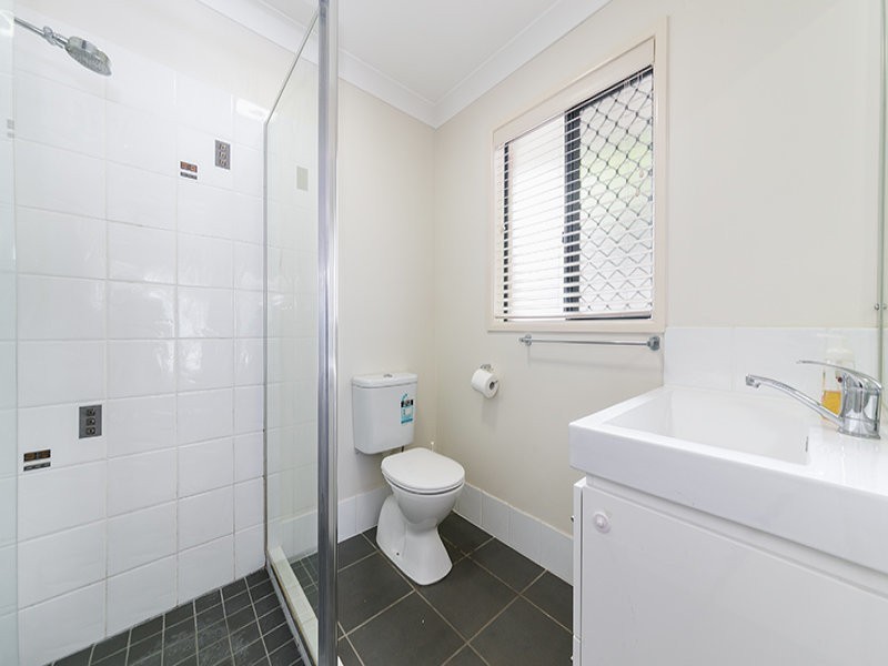 36 Campbell Terrace, Oxley QLD 4075