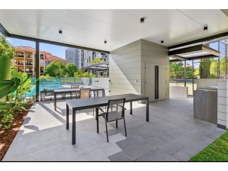 14/83 O’Connell St, Kangaroo Point QLD 4169