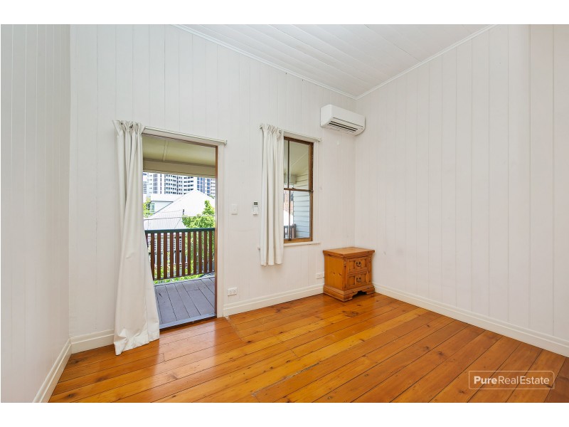 1/111 Isaac Street, Spring Hill QLD 4000