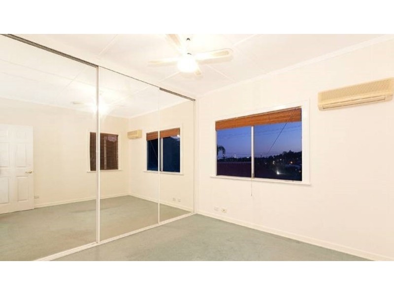 63 Armfield St, Stafford QLD 4053