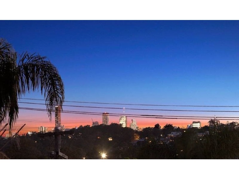 63 Armfield St, Stafford QLD 4053