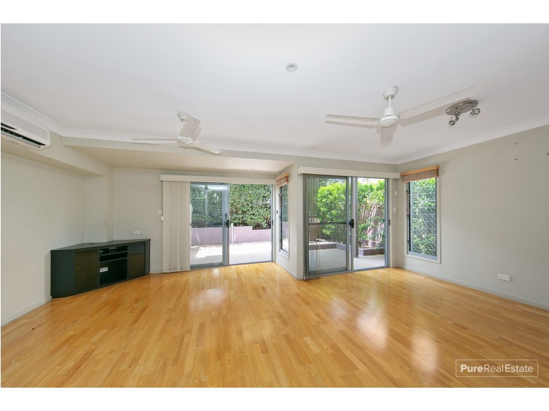 23 Blake Street, Wooloowin QLD 4030