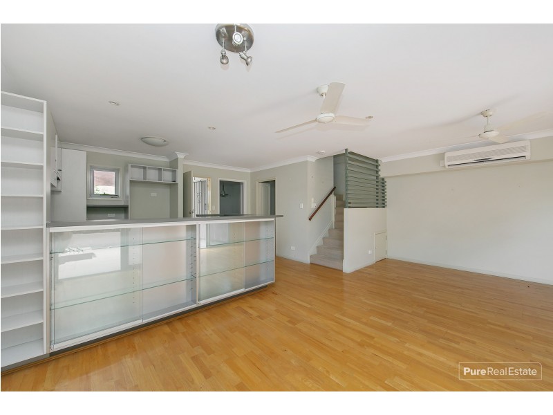 23 Blake Street, Wooloowin QLD 4030