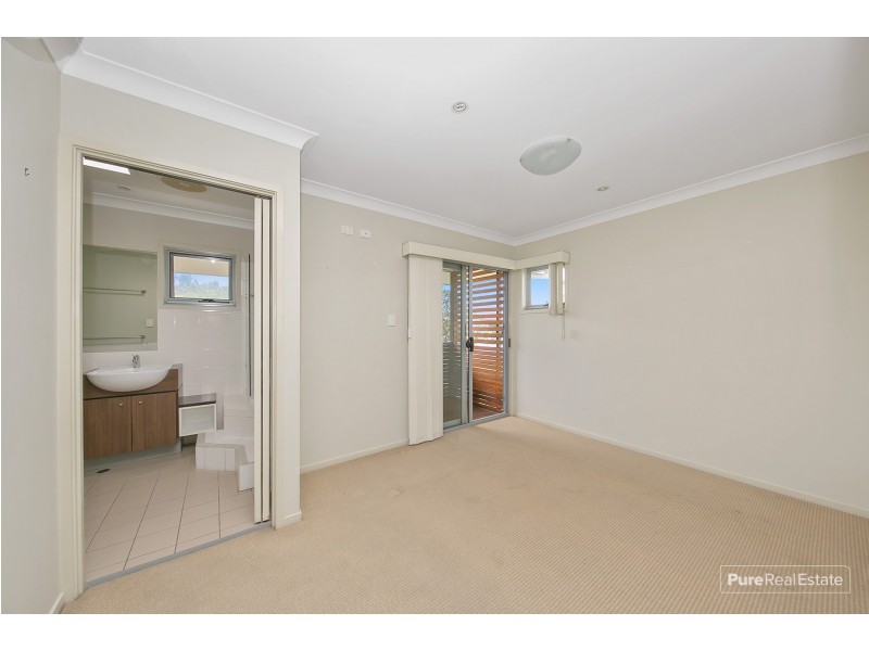 23 Blake Street, Wooloowin QLD 4030