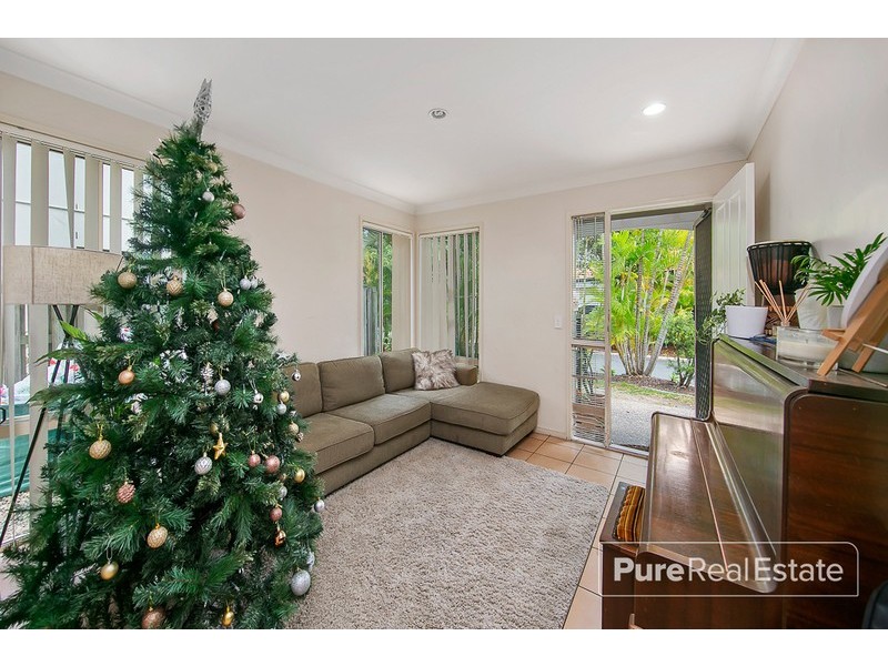 3/19 Harrow Place, Arundel QLD 4214