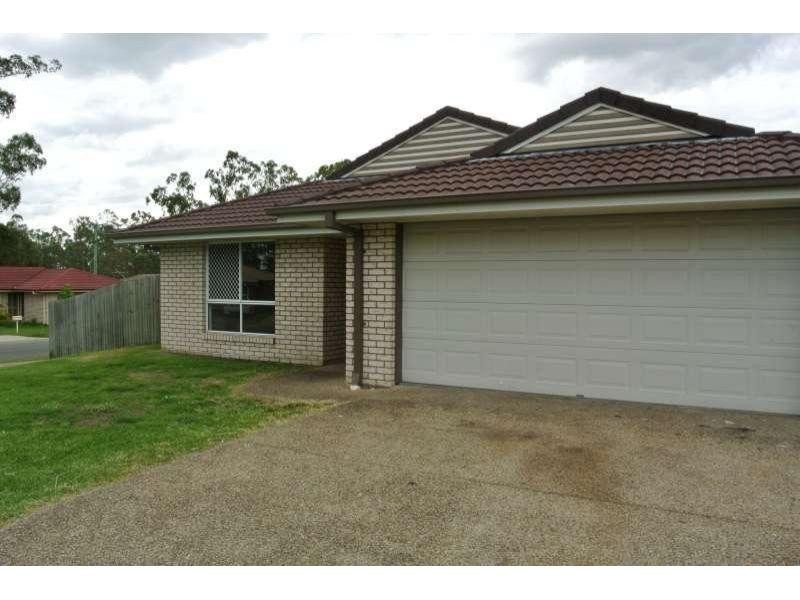 32 Barnes Court, Redbank QLD 4301