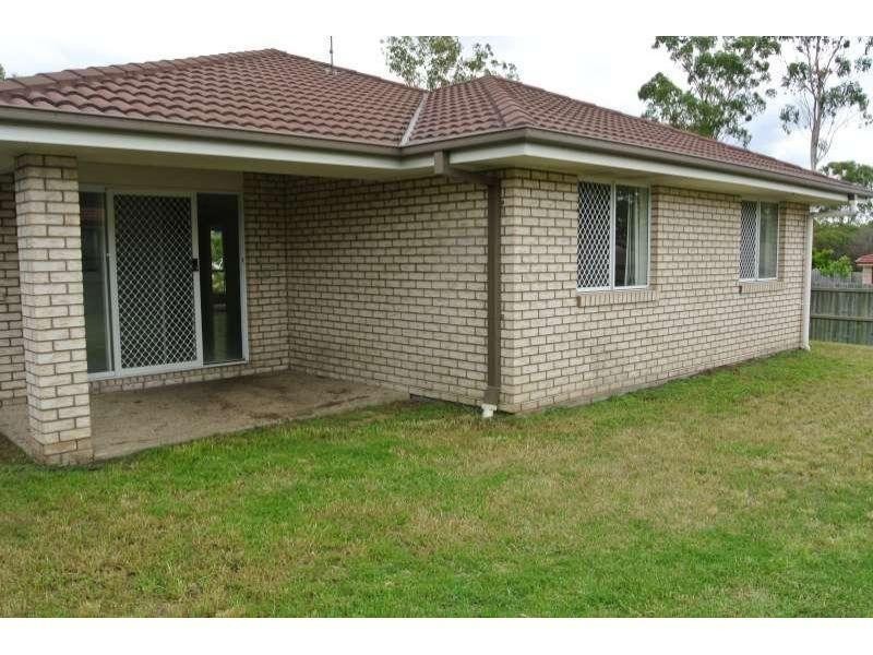 32 Barnes Court, Redbank QLD 4301