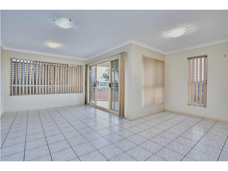 2/17 Pilba Street, Chermside QLD 4032