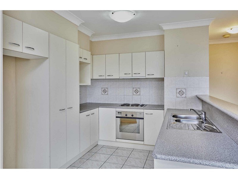 2/17 Pilba Street, Chermside QLD 4032