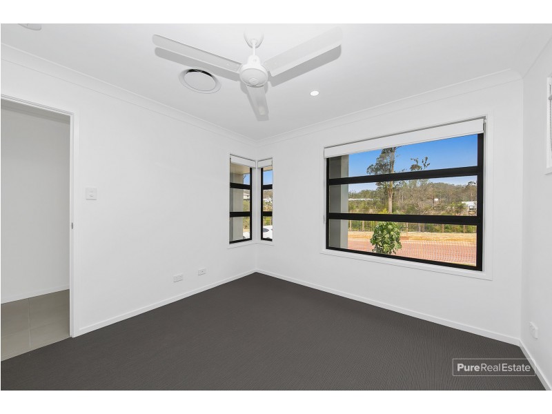 12 Forbes Crescent, Upper Kedron QLD 4055