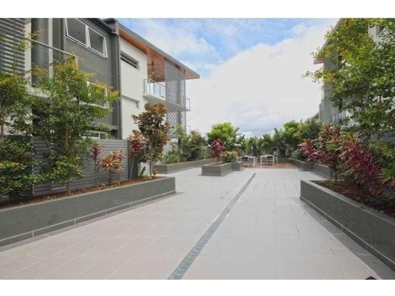 12/12 Barramul Street, Bulimba QLD 4171