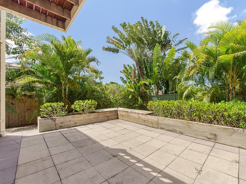 1/37 Ward Street, Southport QLD 4215