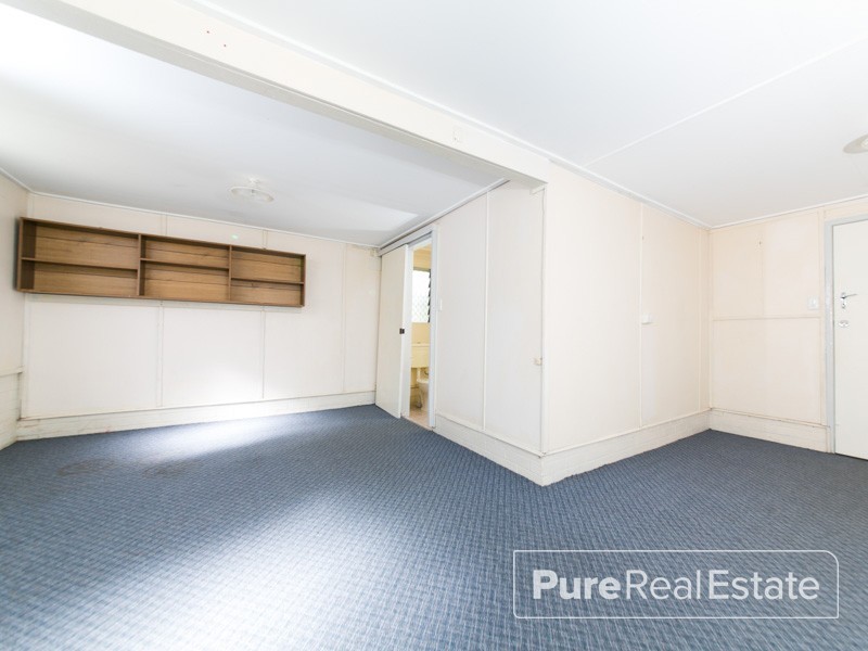 27 Backford Street, Chermside West QLD 4032