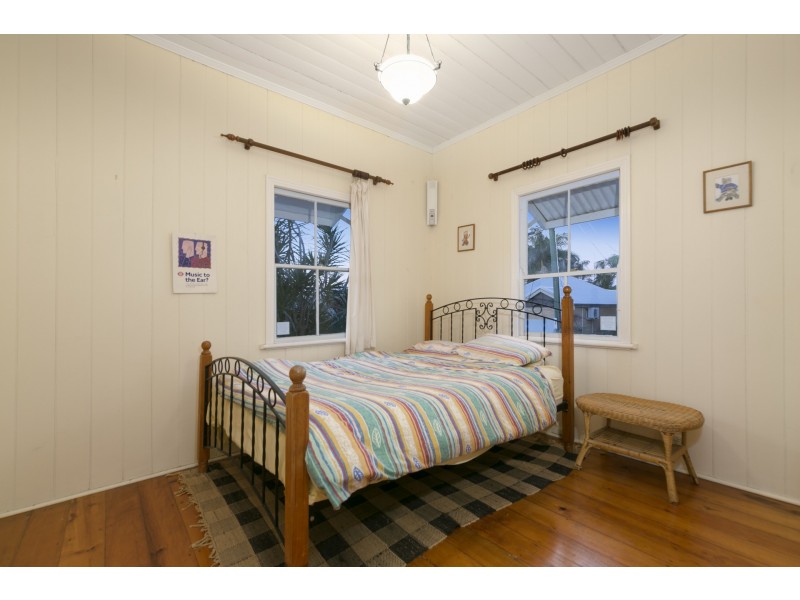 6 Confederate Street, Red Hill QLD 4059