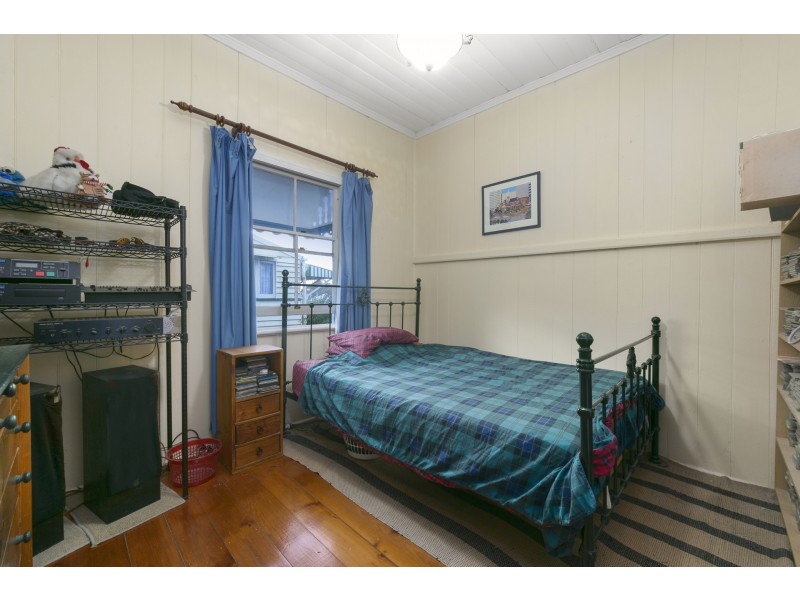 6 Confederate Street, Red Hill QLD 4059
