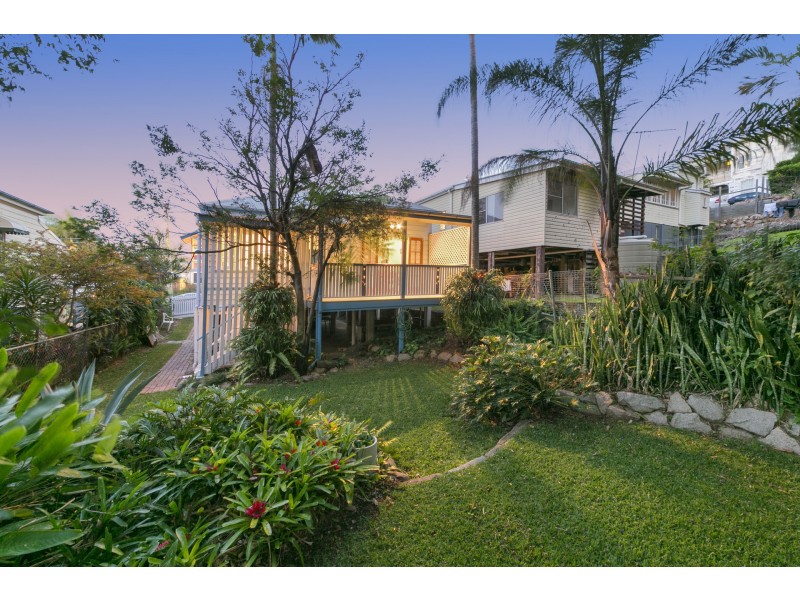 6 Confederate Street, Red Hill QLD 4059