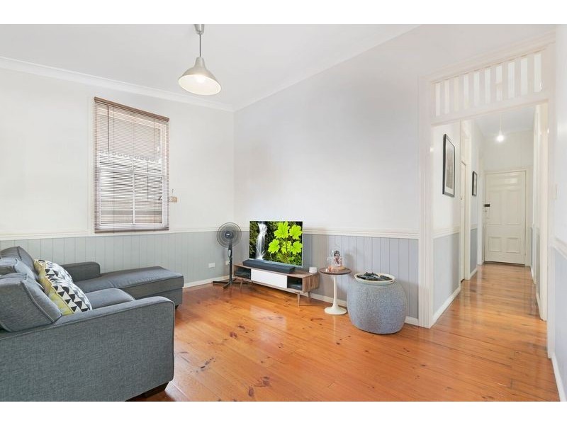 19 Jones Street, Red Hill QLD 4059