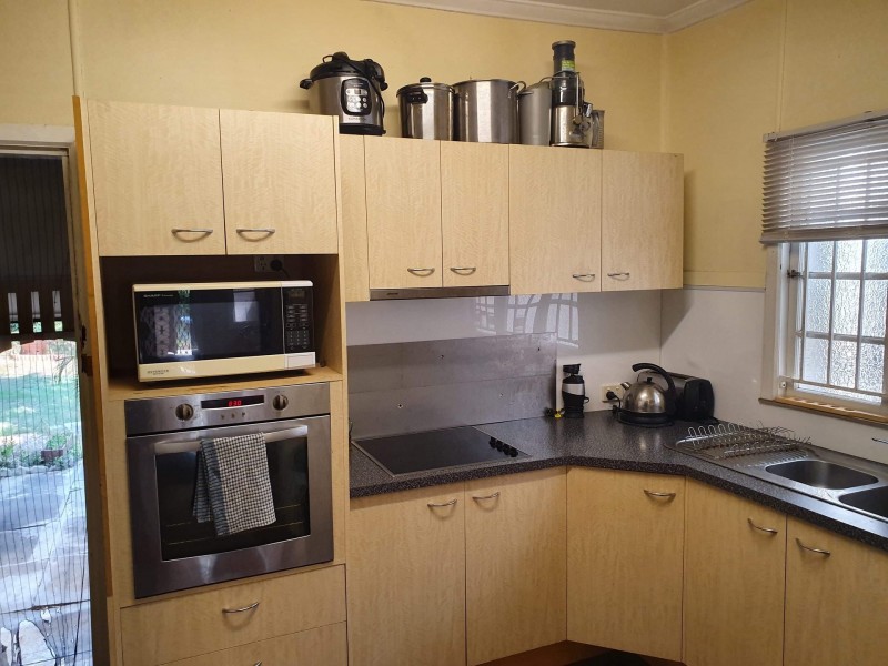 73 Bilyana Street, Balmoral QLD 4171