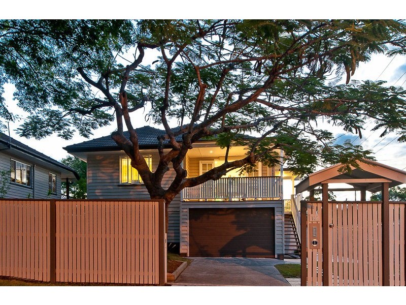 12 Kanangra Street, Stafford QLD 4053