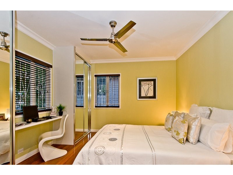 12 Kanangra Street, Stafford QLD 4053