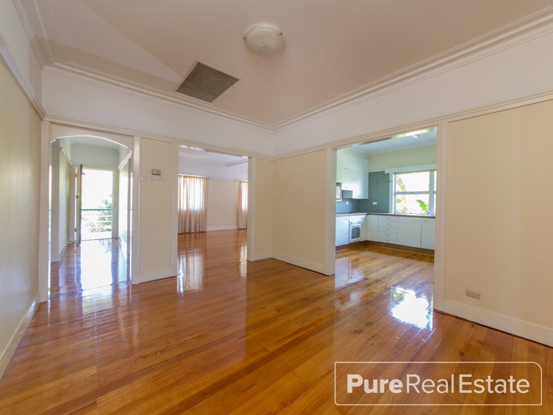 29 Weal Avenue, Tarragindi QLD 4121