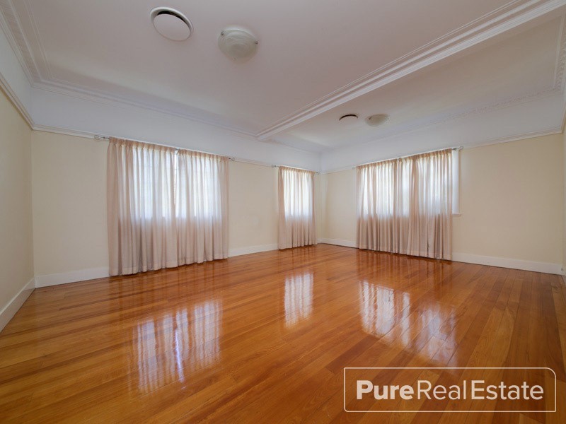 29 Weal Avenue, Tarragindi QLD 4121