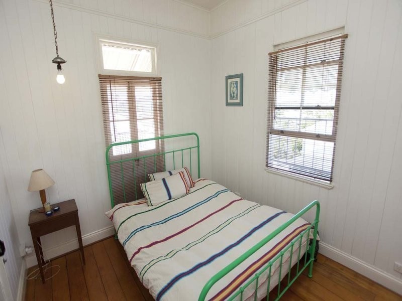 38 Taylor Street, Woolloongabba QLD 4102