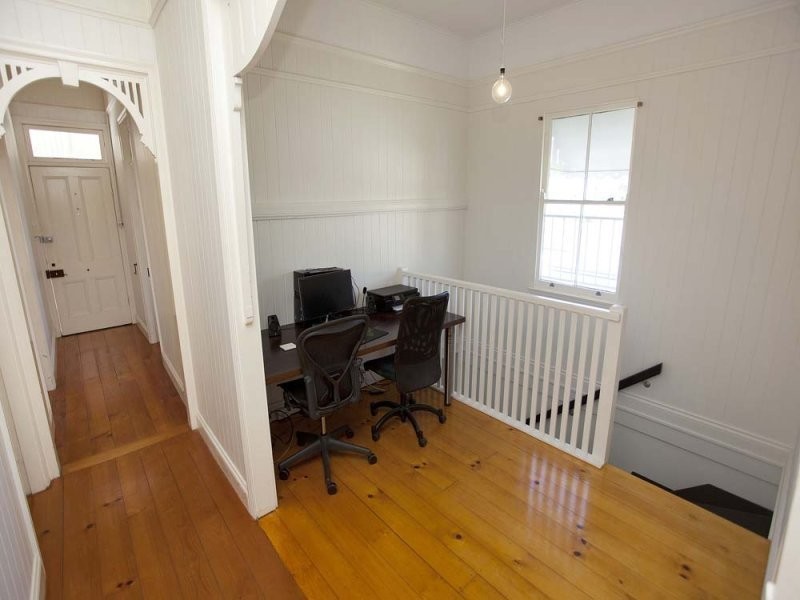 38 Taylor Street, Woolloongabba QLD 4102