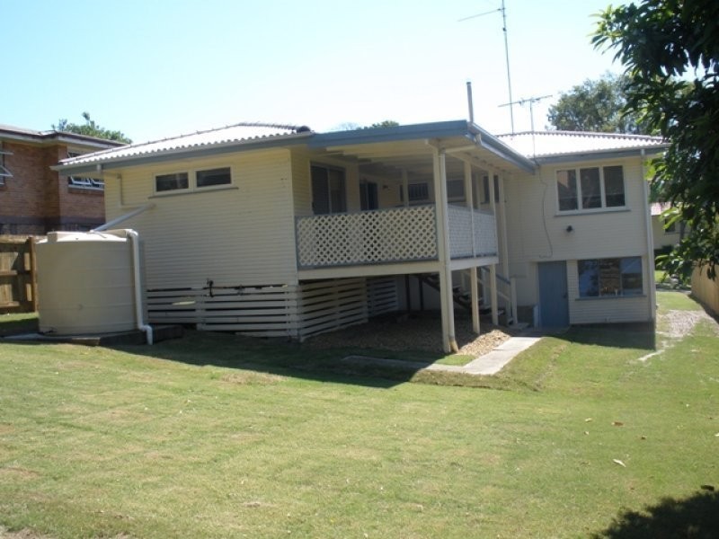 7 Kendale Street, Stafford Heights QLD 4053