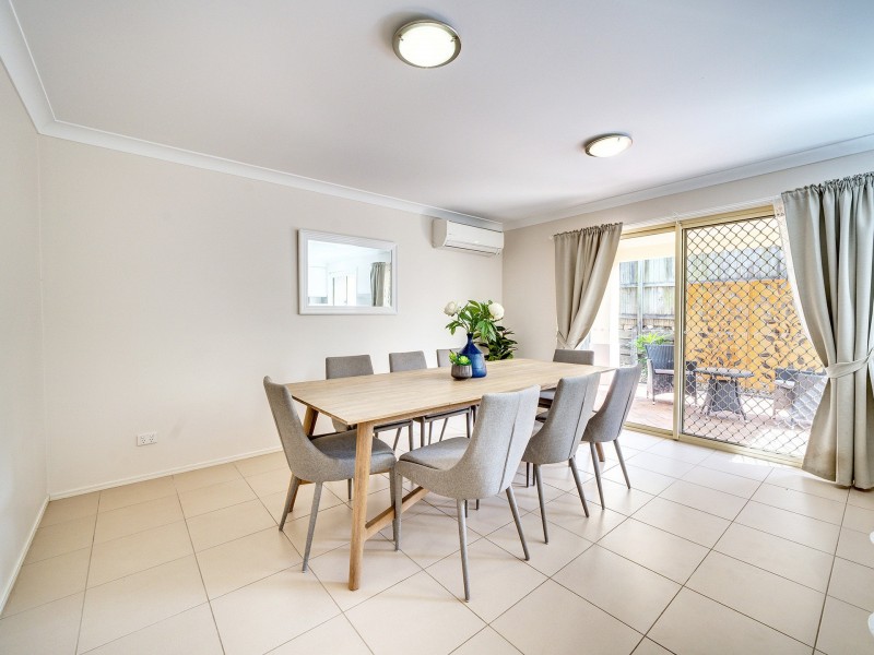 18 Pfeiffer Place, Mcdowall QLD 4053
