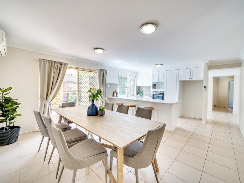 18 Pfeiffer Place, Mcdowall QLD 4053