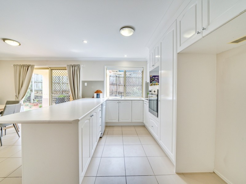18 Pfeiffer Place, Mcdowall QLD 4053