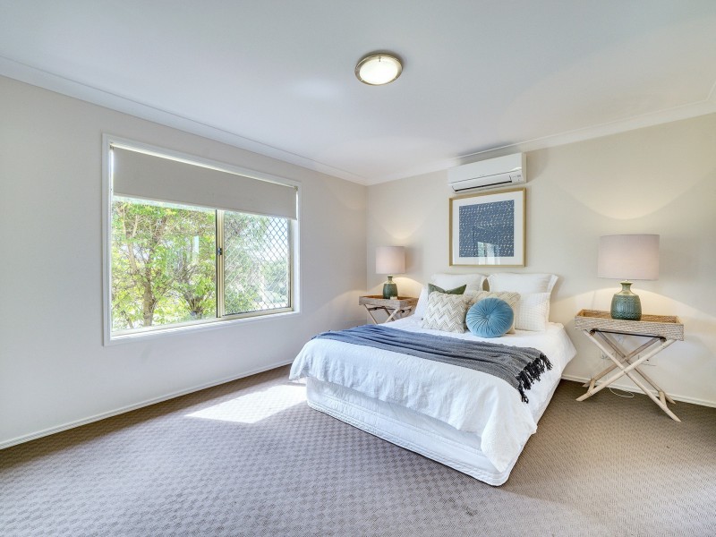 18 Pfeiffer Place, Mcdowall QLD 4053