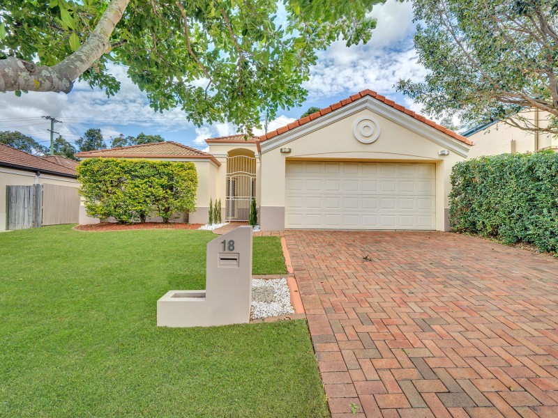 18 Pfeiffer Place, Mcdowall QLD 4053