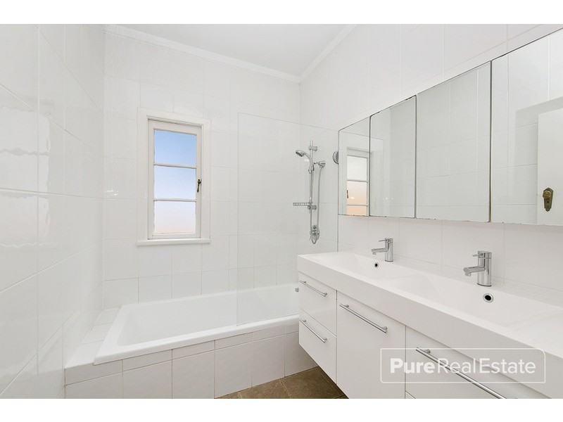 28 Jeffcott Street, Wavell Heights QLD 4012