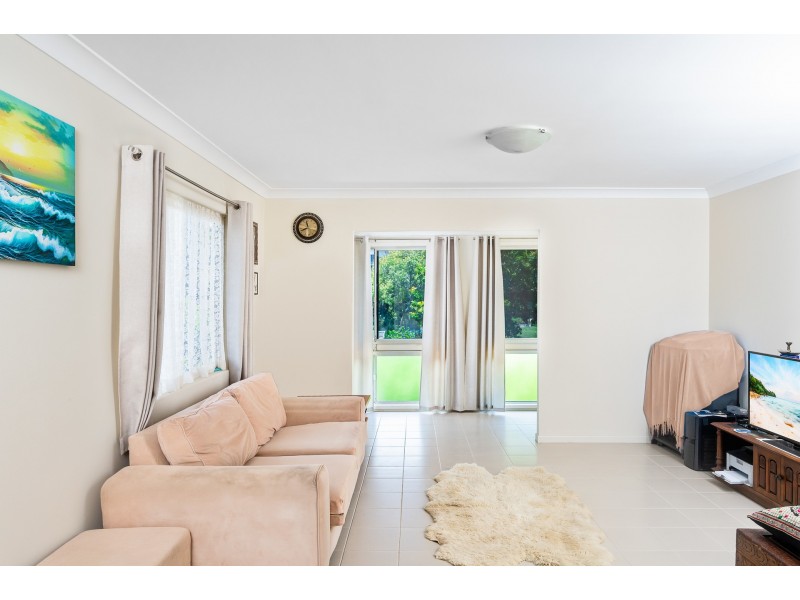 9 Lucas Street, Scarborough QLD 4020