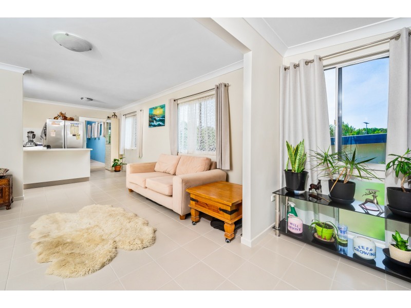 9 Lucas Street, Scarborough QLD 4020
