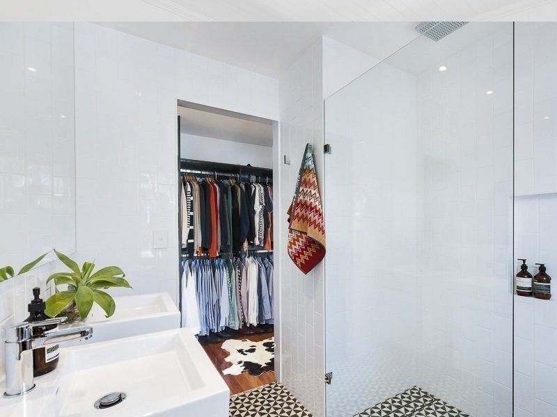 85 Brookfield Road, Kedron QLD 4031