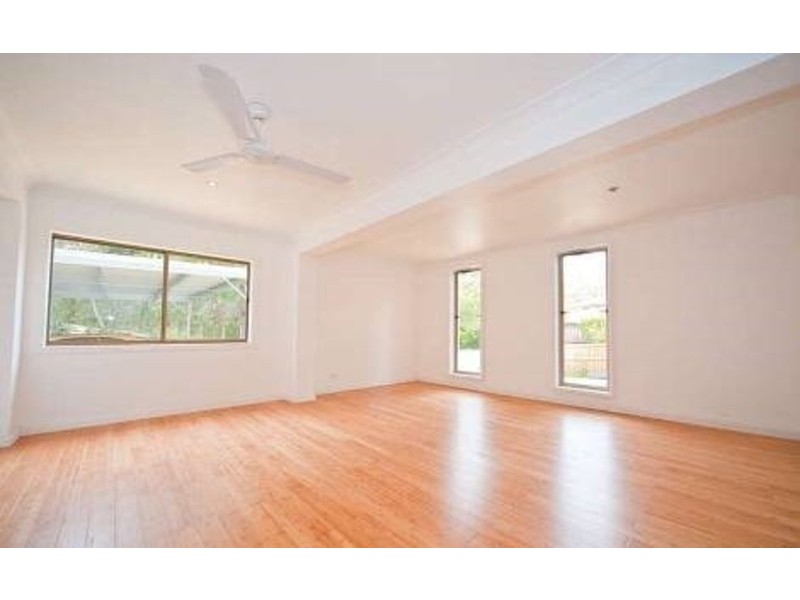 22 London Street, Ashgrove QLD 4060