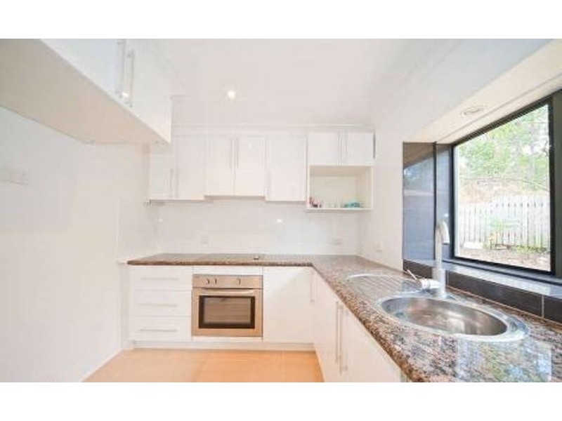 22 London Street, Ashgrove QLD 4060