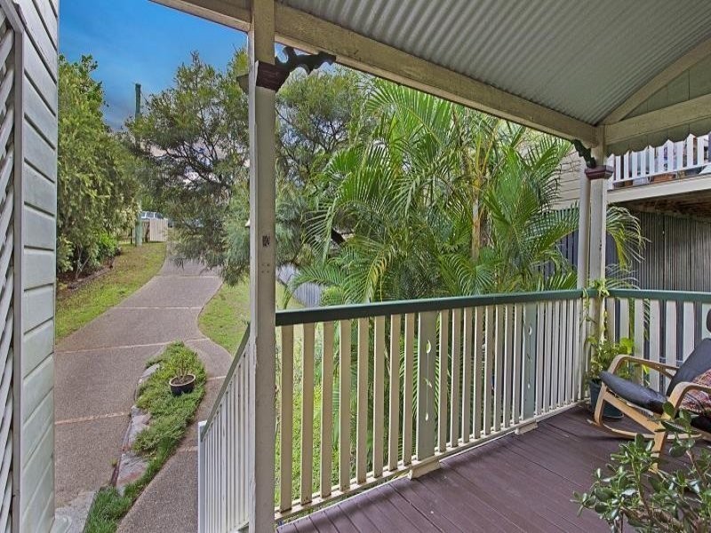 9 Alexandra Street, Bardon QLD 4065