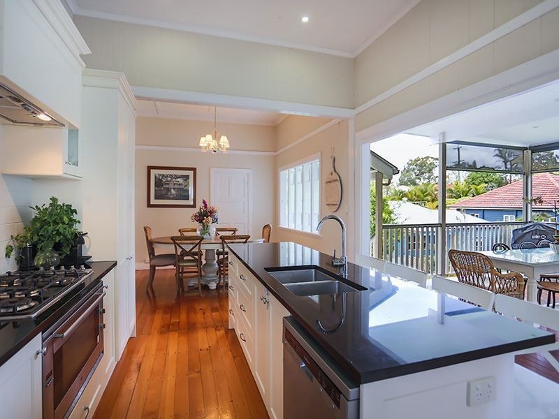 19 Roy Street, Ashgrove QLD 4060