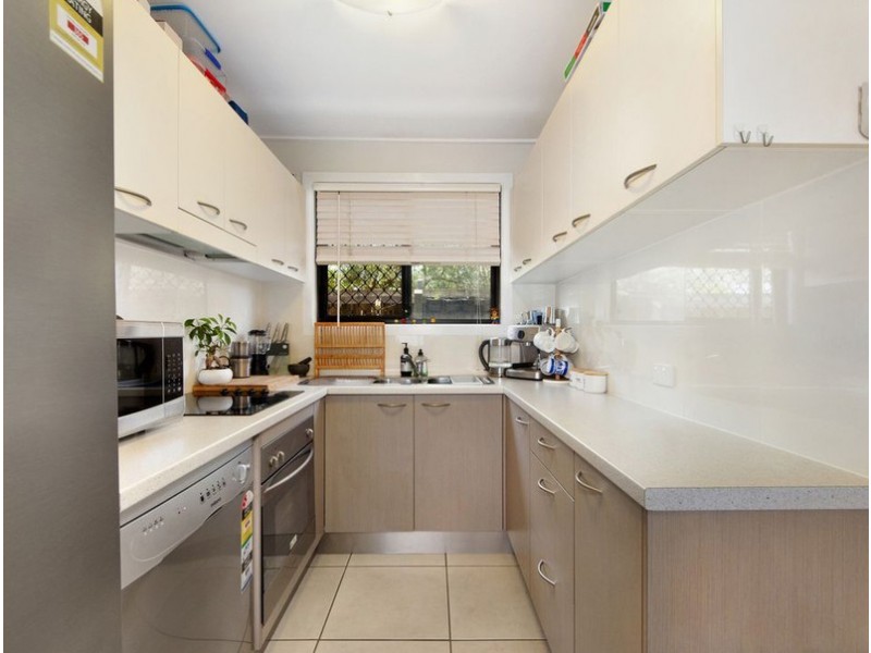 2/35 Brisbane Road, Biggera Waters QLD 4216