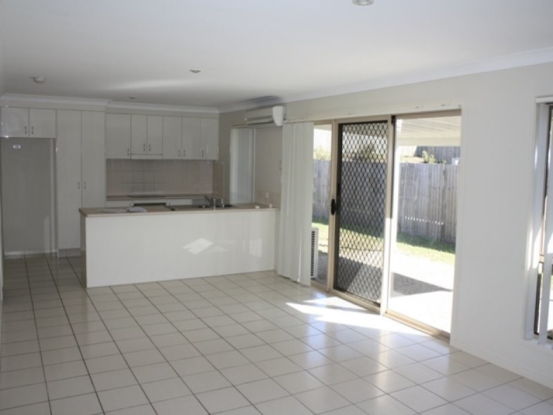 9 Aloe Street, Yamanto QLD 4305