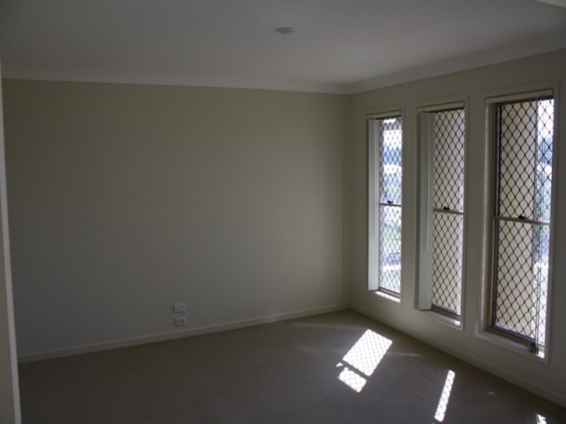 9 Aloe Street, Yamanto QLD 4305